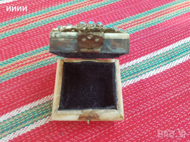 Кокалена кутия за бижута , снимка 2 - Антикварни и старинни предмети - 52846604