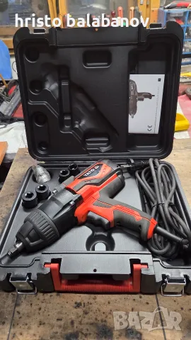 Ударен електрически гайковерт YATO 600 Nm..