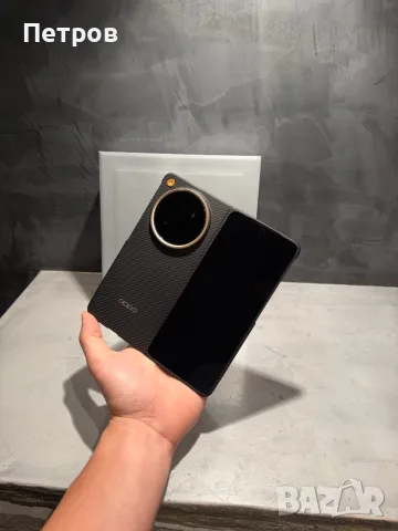 КАТО ЧИСТО НОВ OPPO Find N6 512 GB + подарък карбонов калъф, снимка 6 - Телефони с две сим карти - 55967370