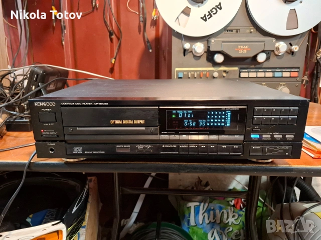 Продава се KENWOOD COMPACT DISC PLAYER DP-990SG. 