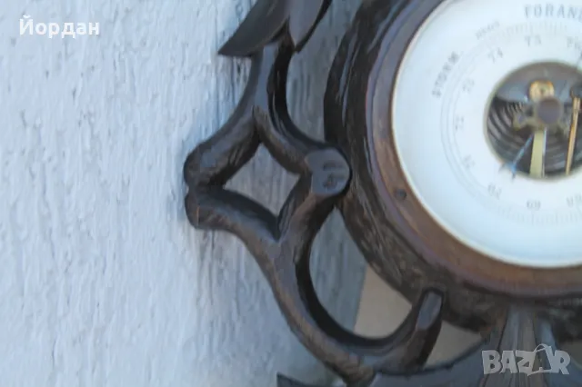 Барометър с термометър , снимка 3 - Антикварни и старинни предмети - 50099162