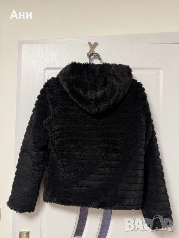 Дамско зимно яке, снимка 2 - Якета - 52888498