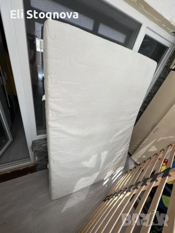 Спалня + матрак 140/200, снимка 2 - Спални и легла - 54281922