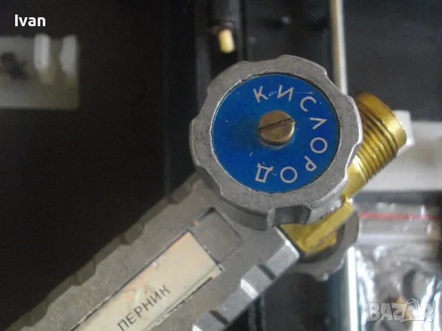 НОВИ КРАКРА ЗЗМ ПЕРНИК Куфар комплект българска газо-пламъчна горелка и резак за рязане заваряване , снимка 7 - Други инструменти - 47547930