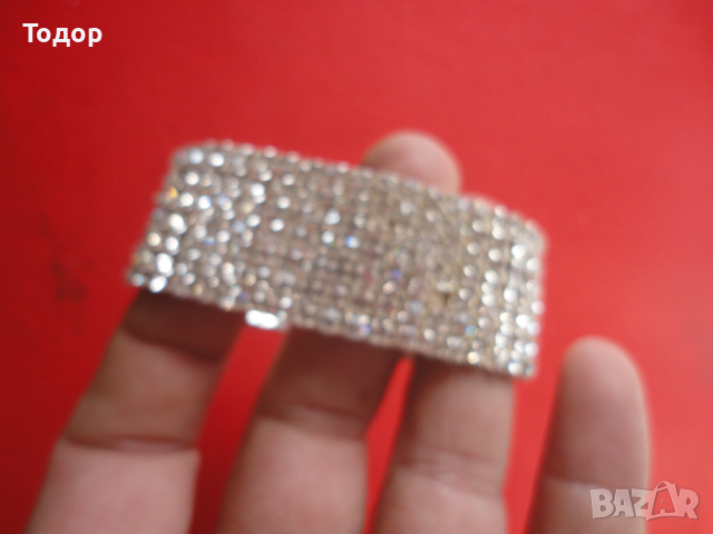 Страхотна гривна с камъни , снимка 2 - Гривни - 44745869