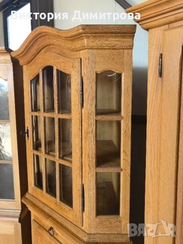 Ъглова витрина Антик , снимка 2 - Секции и витрини - 52159117