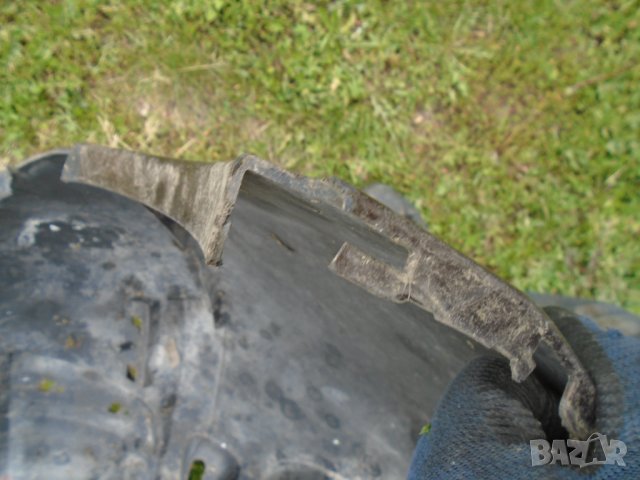 Задна броня Дачия Дъстър , снимка 10 - Части - 34907909