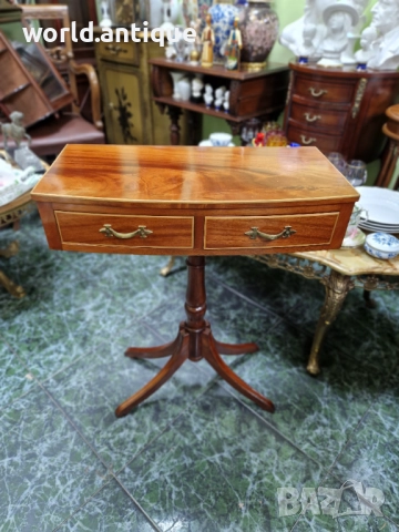 Превъзходна антикварна френска конзолна масичка 