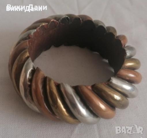 Гривни кръстове кожа дърво , снимка 17 - Гривни - 31819830