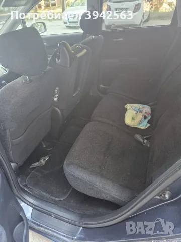 Honda FR-V 1.7 vtec 5+1, снимка 8 - Автомобили и джипове - 56040097