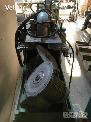 Автоматична машина за рязане на стъклодържатели HAFFNER за дограма, снимка 3 - Други машини и части - 49855978