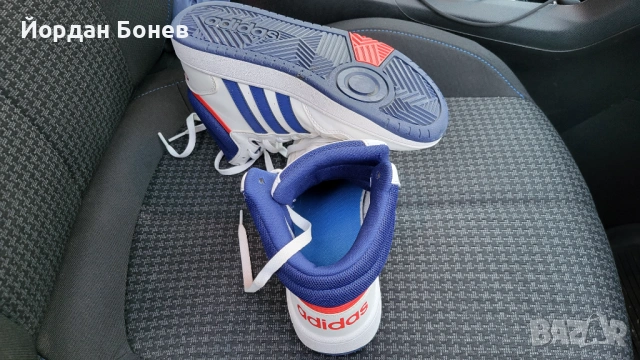 Маратонки Adidas , снимка 5 - Маратонки - 53048587