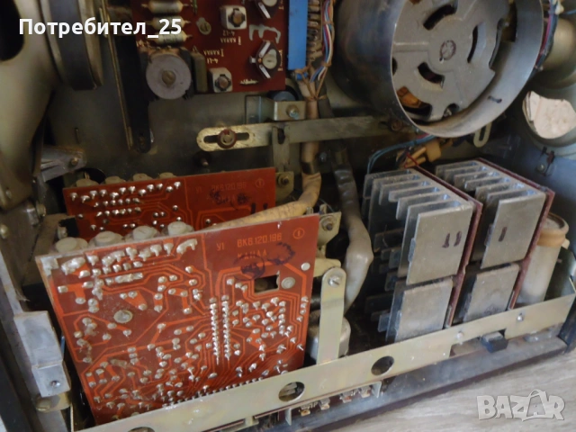 Стар магнетофон, снимка 11 - Друга електроника - 54324391