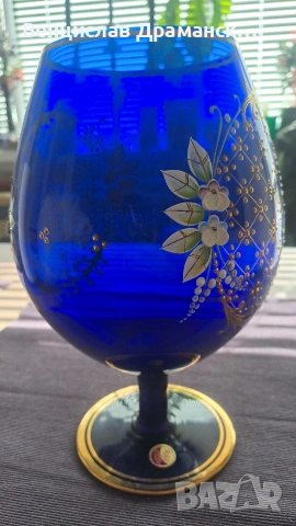 Ваза-бохемия, снимка 2 - Антикварни и старинни предмети - 54325459