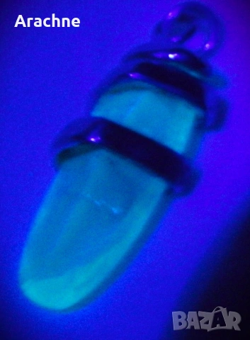 Рядък медальон-ураново стъкло,сребро от Fenton glass,USA, снимка 4 - Колиета, медальони, синджири - 41873992