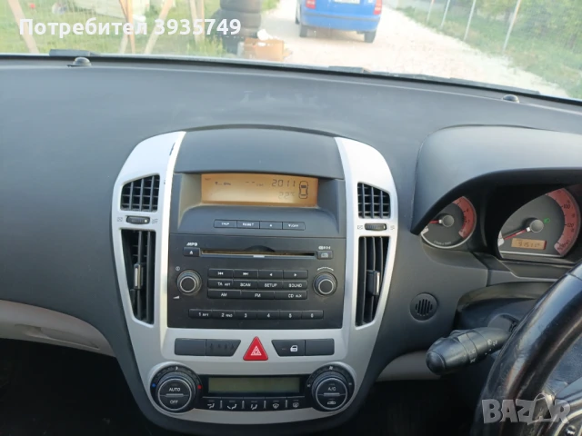 Kia Ceed 1.6 бензин/газ, снимка 15 - Автомобили и джипове - 50583640