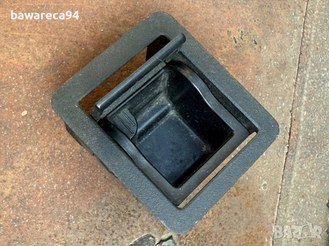 Заден пепелник за BMW E36 Compact 