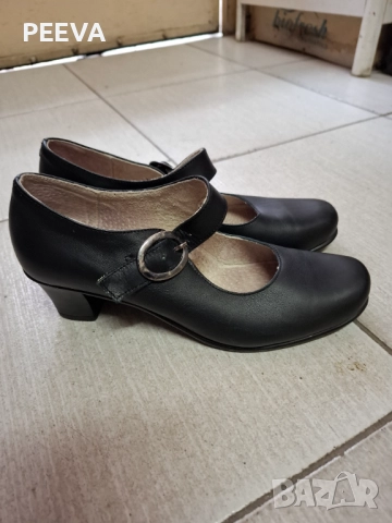 Скърпини ест.кожа 37р.