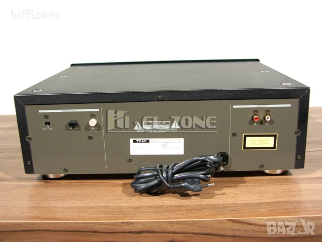 CD плеър  Teac vrds-7 , снимка 6 - Ресийвъри, усилватели, смесителни пултове - 54134380