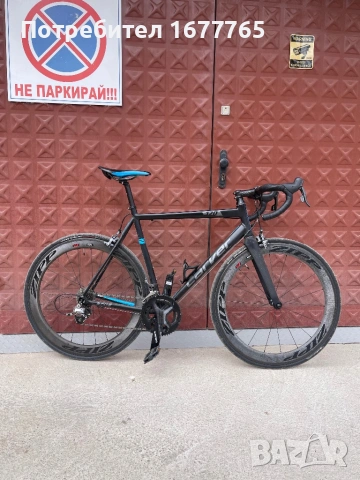 Шосеен велосипед Carver