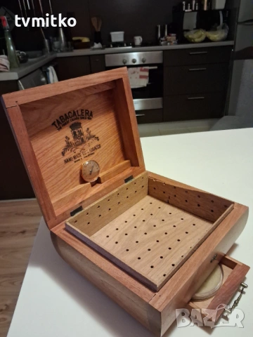 Кутия за пури.Хумидори., снимка 3 - Антикварни и старинни предмети - 54011010