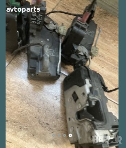 Opel astra 2007година комби брави врати, снимка 3 - Части - 40480892