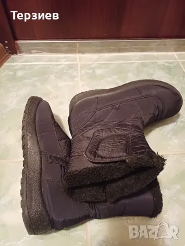 Продавам черни шушлякови боти 38 номер, снимка 2 - Детски боти и ботуши - 47849786