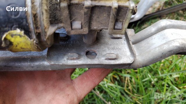 Моторче с механизъм за предни чистачки от Голф 2 83-92г. за Vw Golf II OEM 91955605, снимка 8 - Части - 40059421
