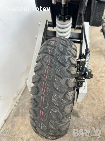 Електрическа тротинетка OOTD T10, снимка 4 - Скейтборд, ховърборд, уейвборд - 54281587