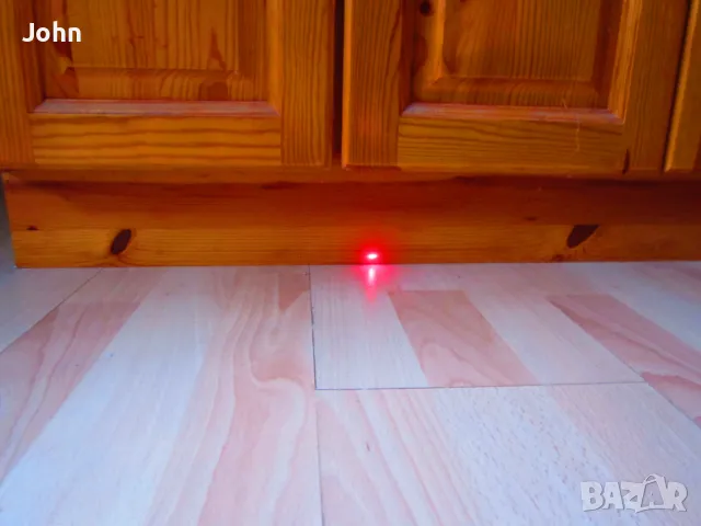 Дигитален  Лазерен  Mетър Black&Decker BDM100, снимка 10 - Измервателни инструменти - 47447980