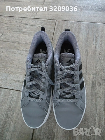 маратонки за момче Адидас, снимка 2 - Детски маратонки - 51981878