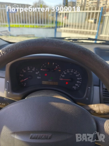Фиат Пунто 1.9 JTD, снимка 5 - Автомобили и джипове - 52847775