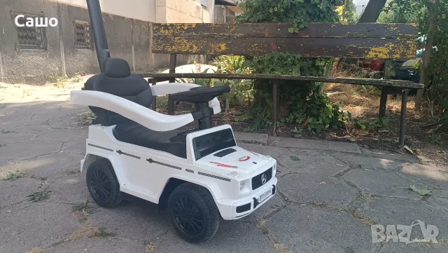 Детска кола за возене с родителски контрол Mercedes-Benz G350d в бял цвят, снимка 2 - Детски велосипеди, триколки и коли - 55771869