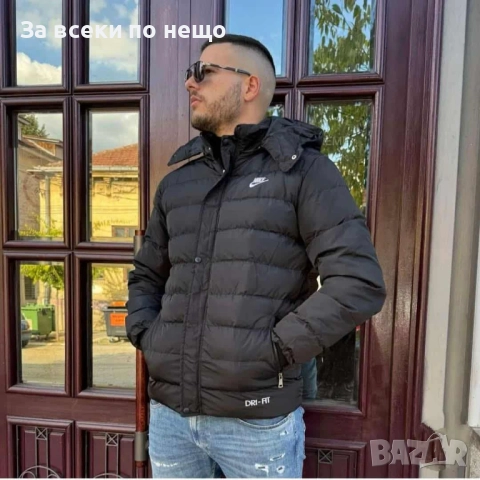 Nike Мъжко Черно Зимно Яке Със Сваляща Се Качулка И Бродирано Лого Найк Код B424