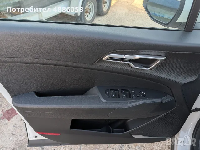 Kia Sportage, 2024г., 2.5 187к.с., 4х4 , снимка 14 - Автомобили и джипове - 56139346