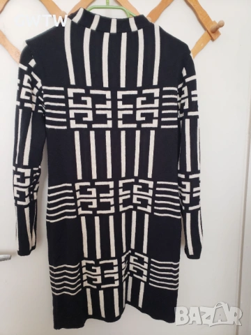 Зимна италианска рокля, снимка 2 - Рокли - 53044617