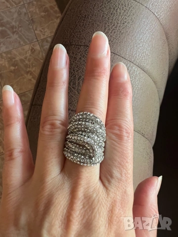 Красив масивен пръстен с кристали, снимка 5 - Пръстени - 53926677
