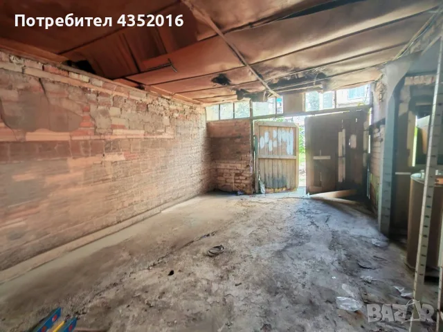 МАКСИМА Недвижими Имоти Ви предлага за продажба САМОСТОТЕЛЕН гараж до Трета Поликлина в гр.Бургас!, снимка 3 - Гаражи и паркоместа - 55711826