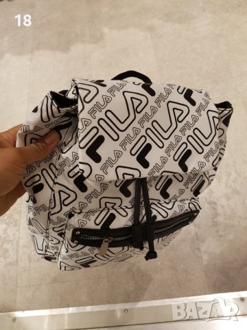 Дамска раница, снимка 2 - Раници - 40429214