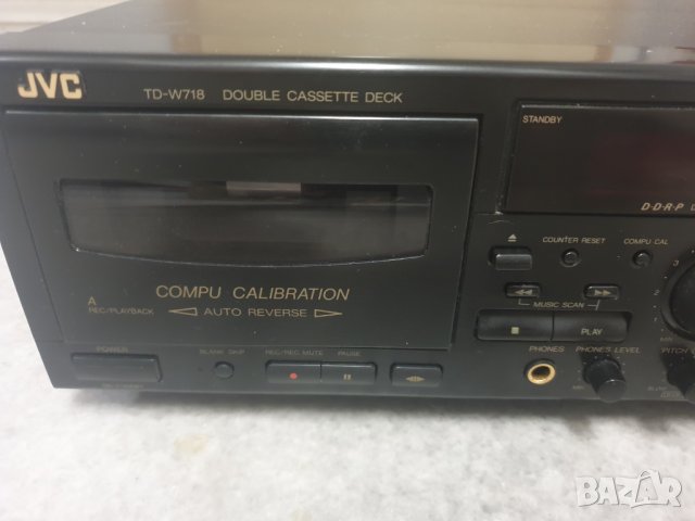 Страхотен двукасетъчен дек JVC TD-W718 В много добро състояние. Работи без забележки. Made in Malays, снимка 8 - Декове - 36829755