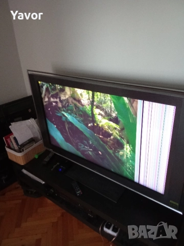 (Здрав дисплей) 46 инча SONY KDL-46X3500 , работещ, за ремонт или части