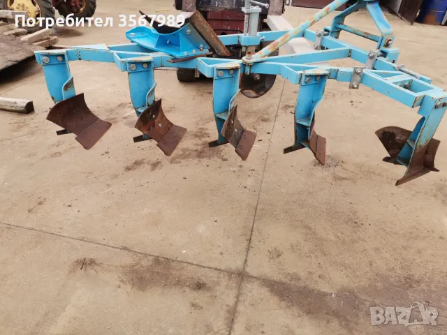 Лозаро-овощарски плуг 5+1, снимка 1
