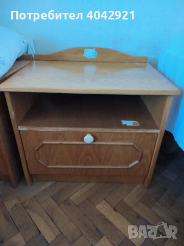 Нощно шкафче