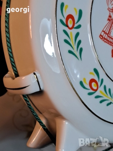 унгарска порцеланова бъклица Hollohaza , снимка 11 - Сервизи - 52371891