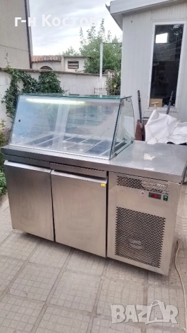 Хладилна Витрина за Дюнер Пицария за заготовки зеленчуци сосове 