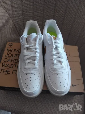 Дамски Маратонки Nike номер 41, снимка 2 - Маратонки - 56358650