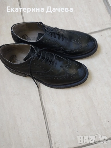 Продавам дамски обувки естествена кожа 