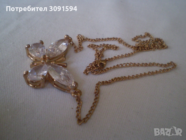  Колие Медальон пеперуда шлифован кристал, снимка 6 - Колиета, медальони, синджири - 36525363