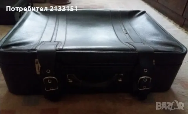 Продавам кожен куфар черен, снимка 5 - Куфари - 47700035