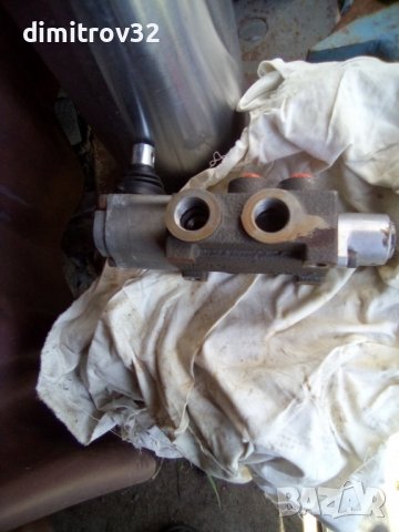 Разпределител, снимка 4 - Резервни части за машини - 36583345